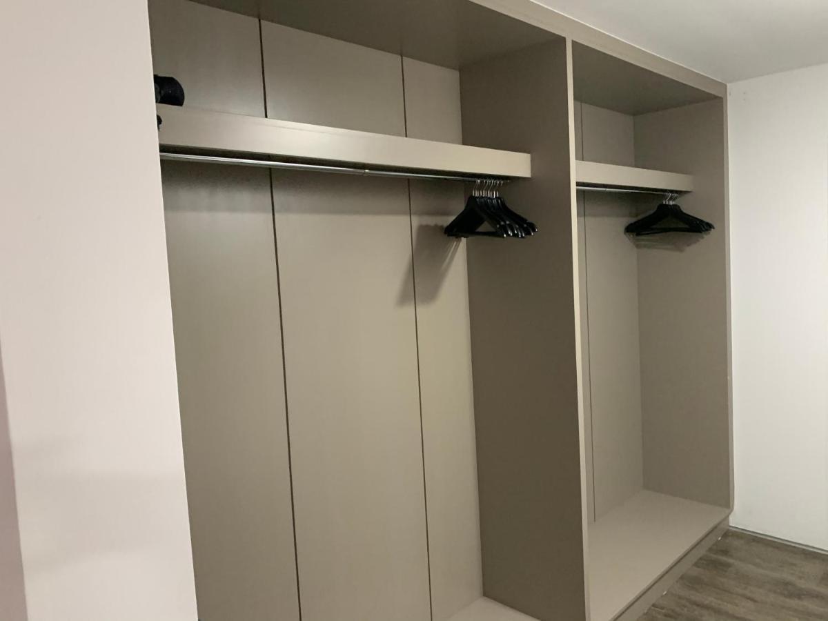 Pasithea Family Apartment Larnaca Bagian luar foto